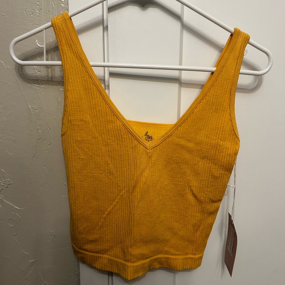 Women’s crop top